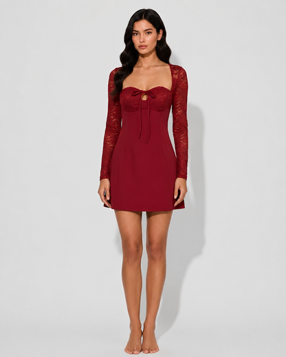Virelle | Mini Robe Ajustée Avec Manches En Dentelle