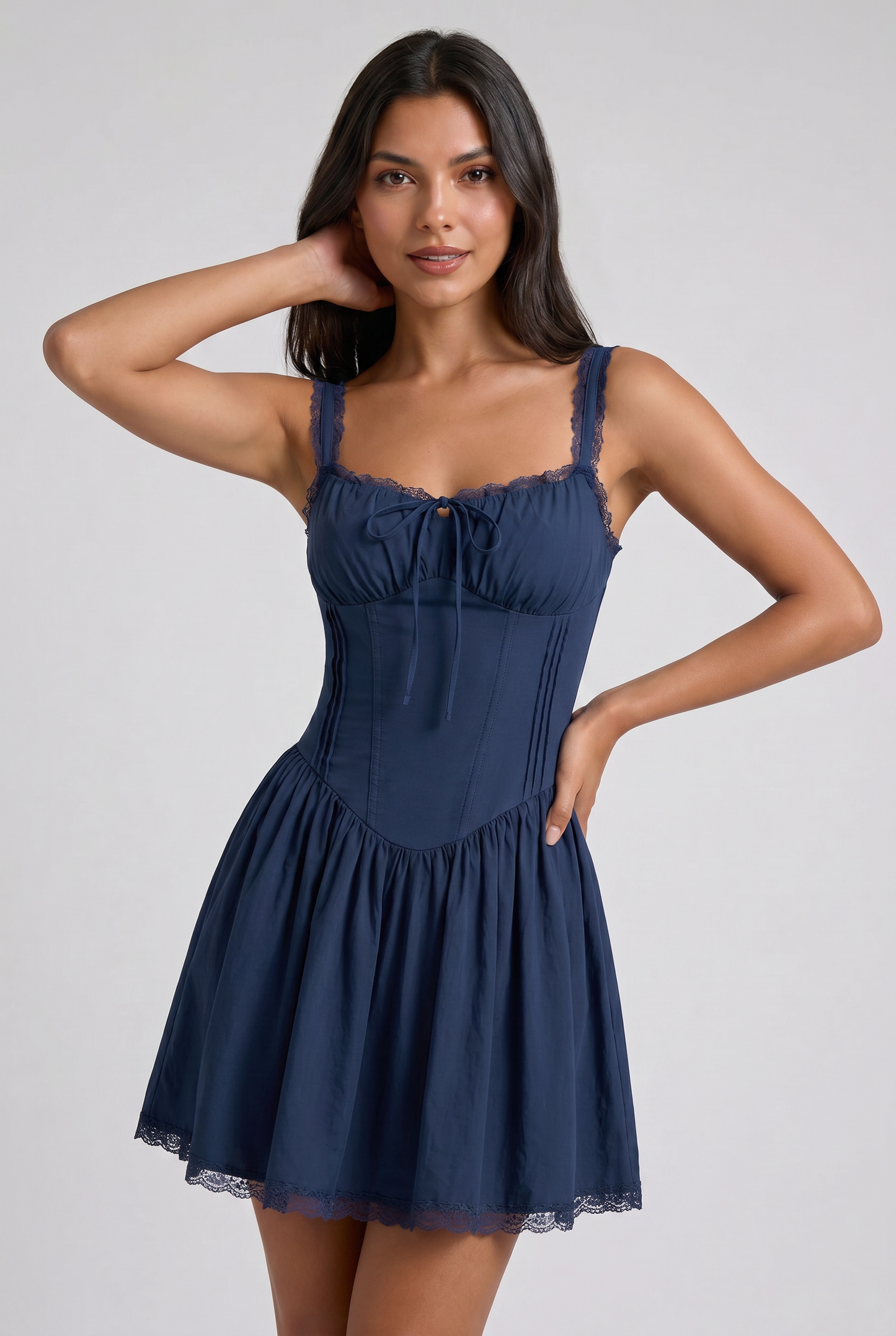 Virelle | Mini Robe Femme À Col Cœur Avec Finition En Dentelle