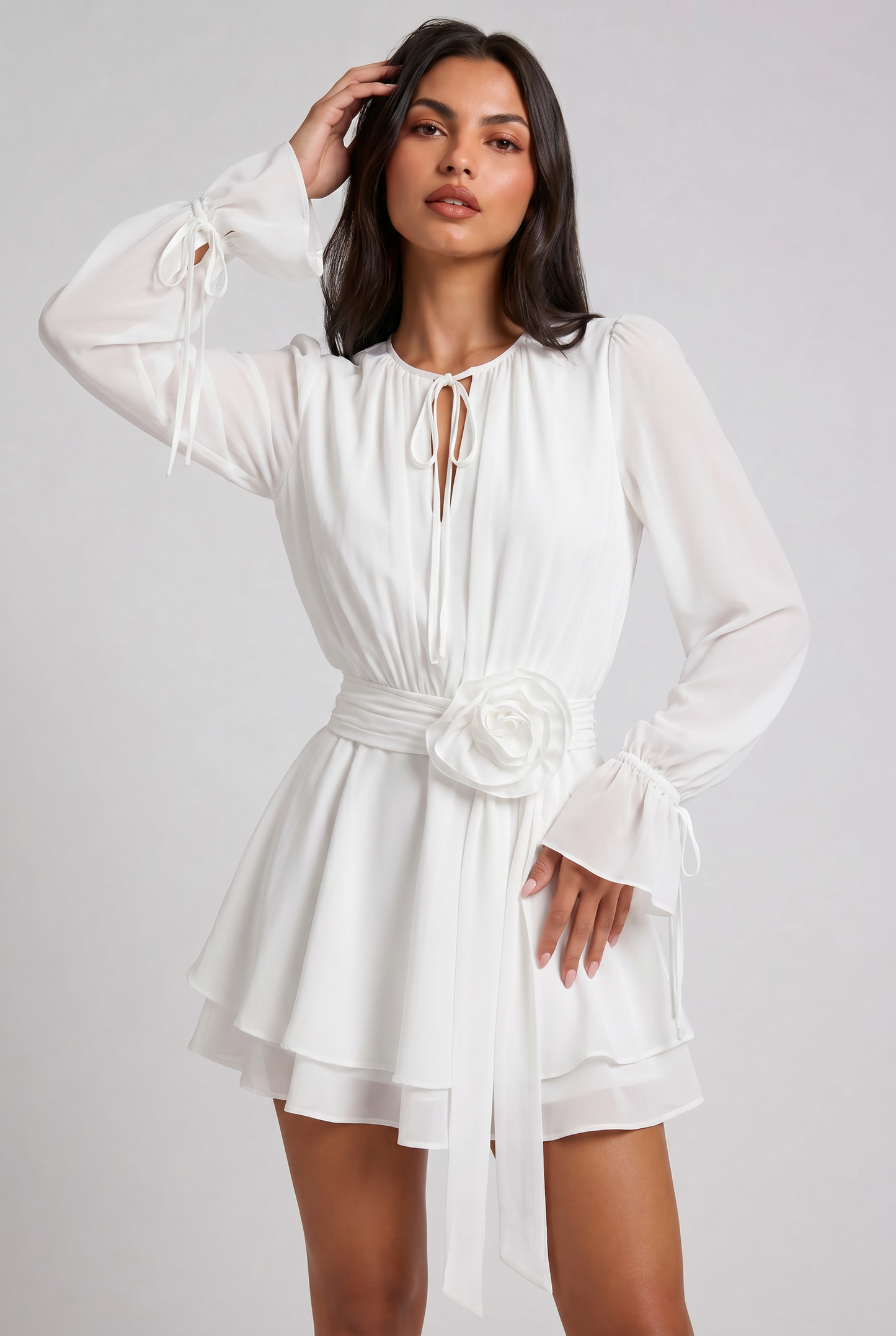 Virelle | Mini Robe Femme À Manches Longues Avec Détail Floral À La Taille