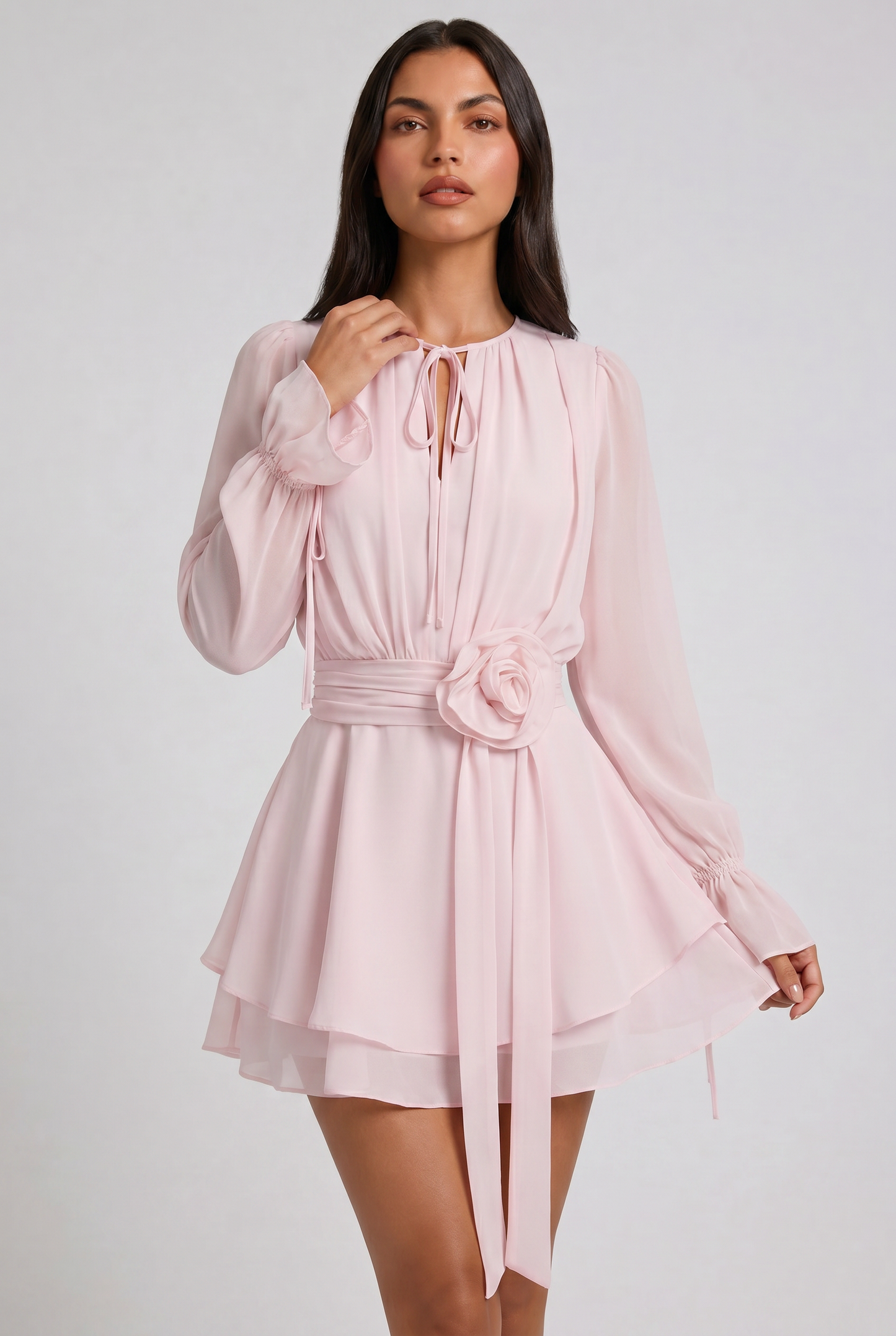 Virelle | Mini Robe Femme À Manches Longues Avec Détail Floral À La Taille