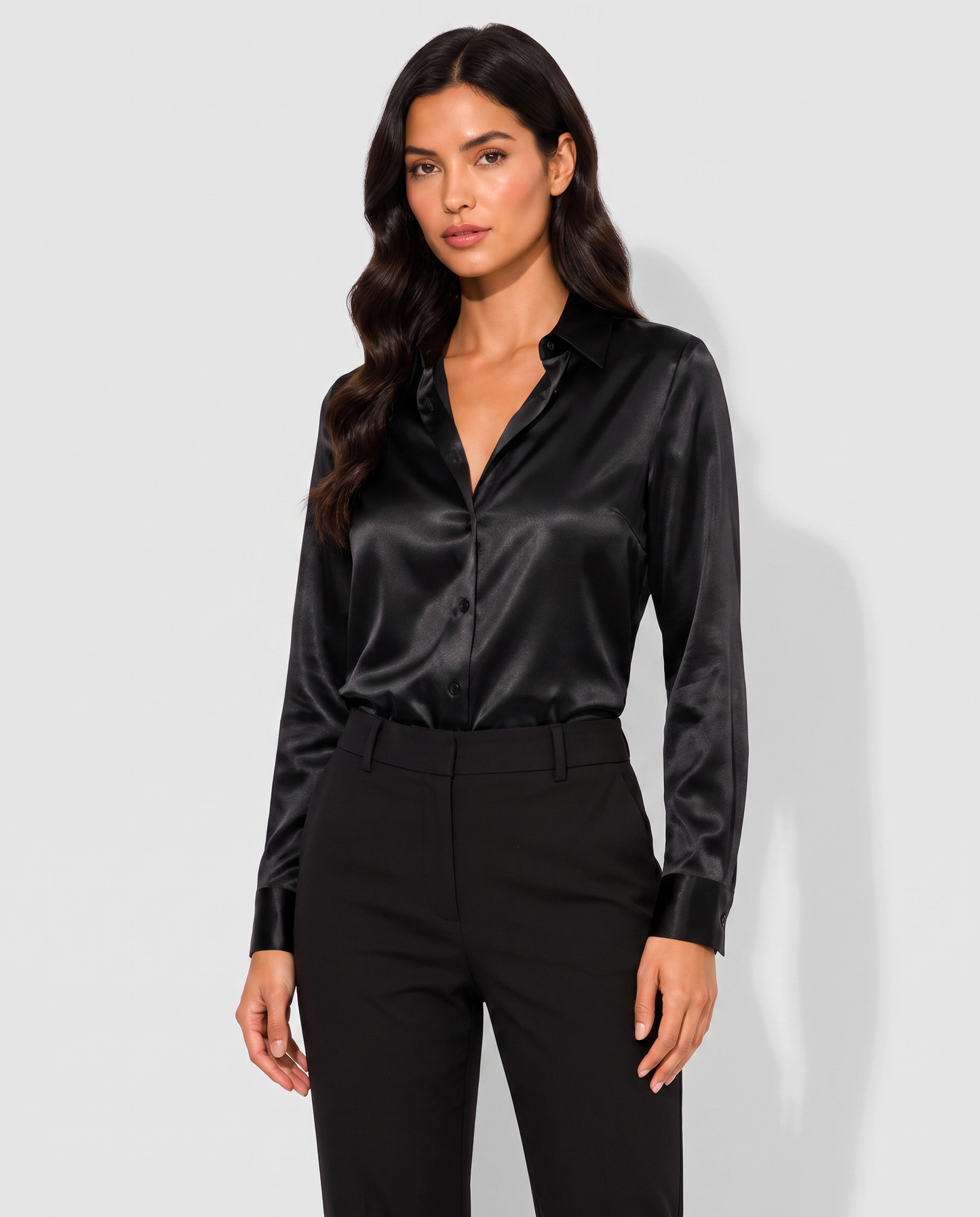 Virelle | Blouse Satinée À Col En V Et Manches Longues