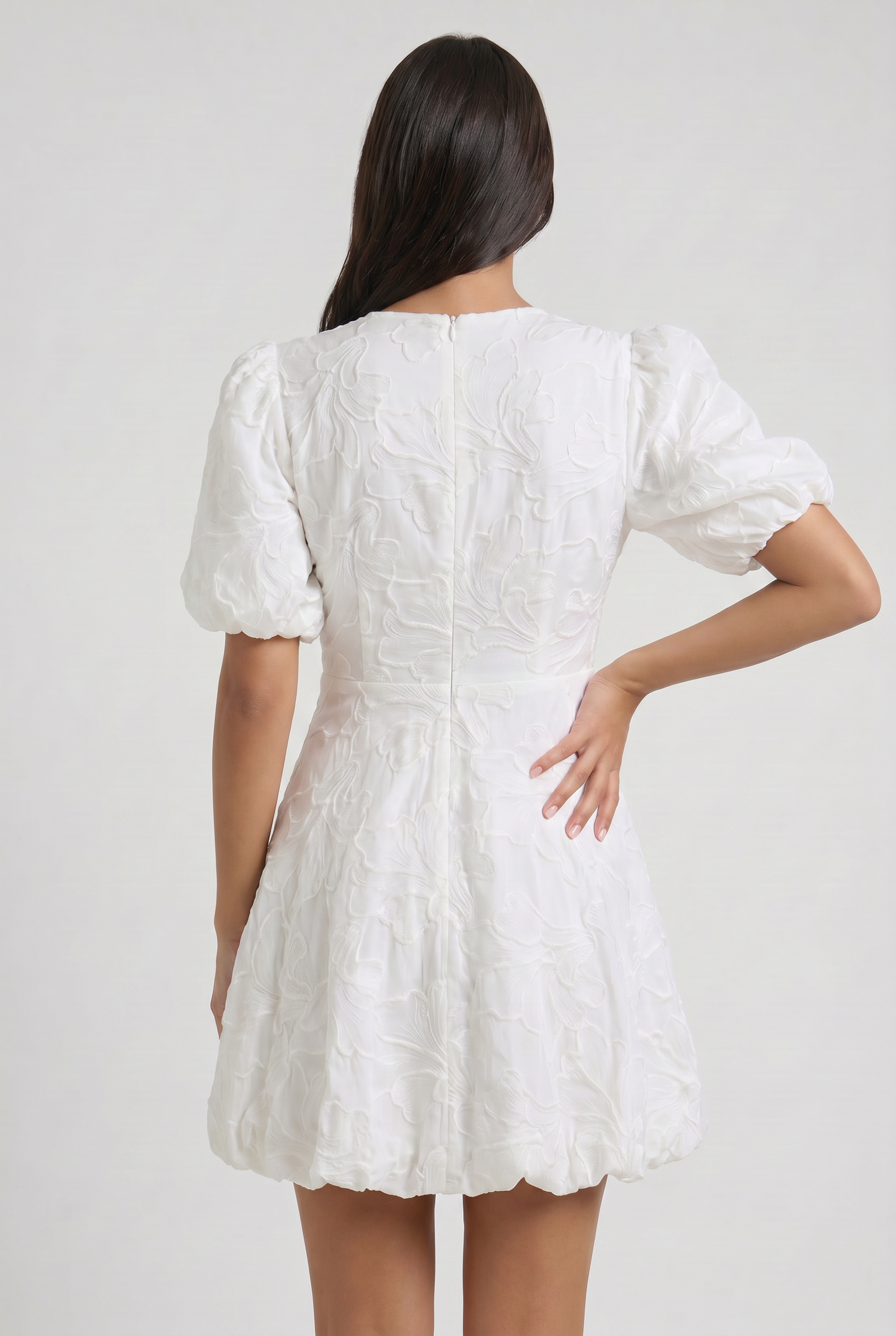 Virelle | Mini Robe Fluide À Manches Bouffantes Et Col V